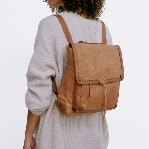 The Sak Bags The Sak Ventura Convertible Leather Backpack Or